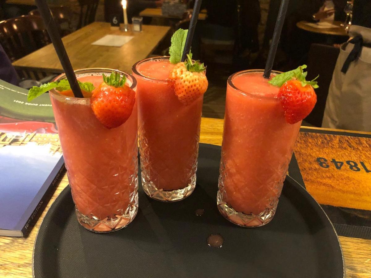 The Punchbowl Inn Woodstock Bagian luar foto