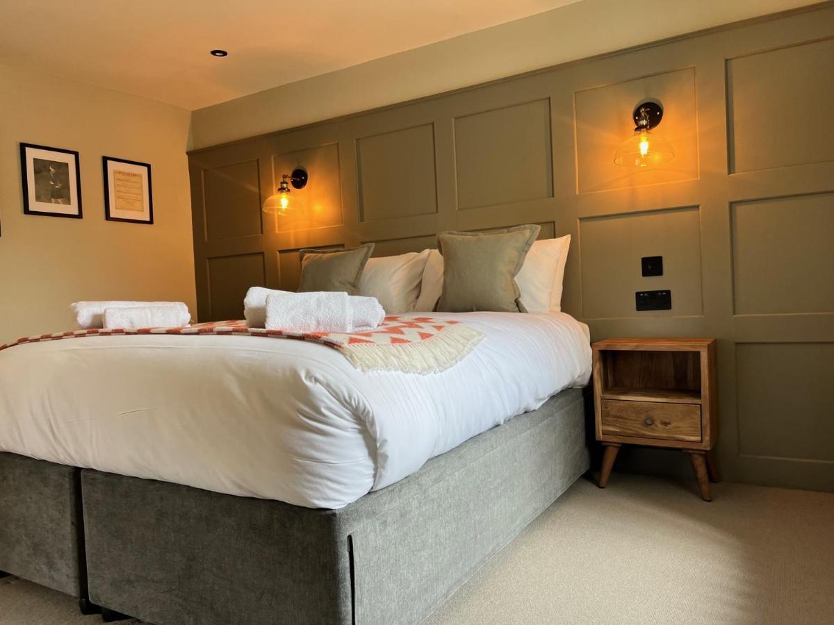 The Punchbowl Inn Woodstock Bagian luar foto
