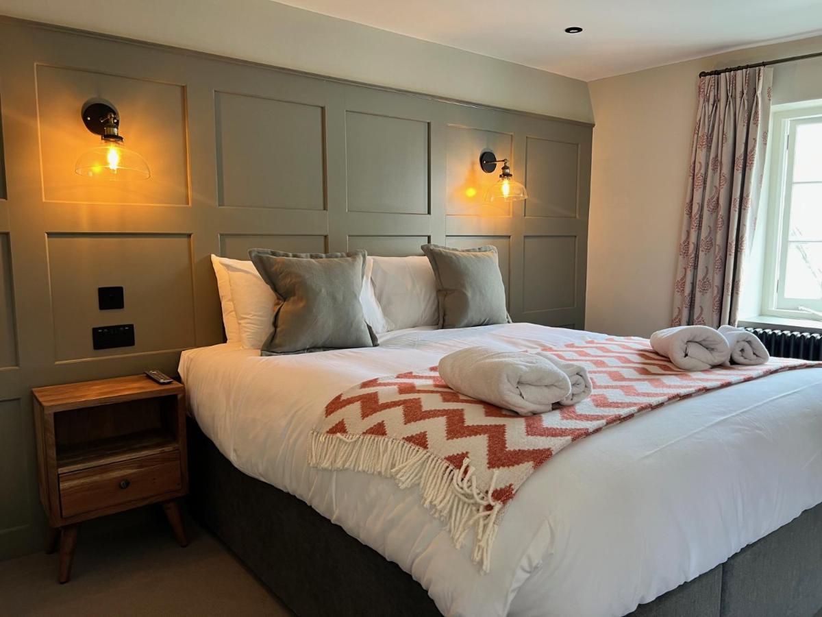 The Punchbowl Inn Woodstock Bagian luar foto