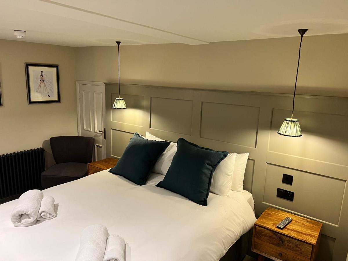 The Punchbowl Inn Woodstock Bagian luar foto